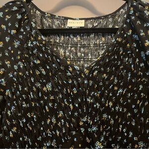 Ava & Viv Floral Blouse